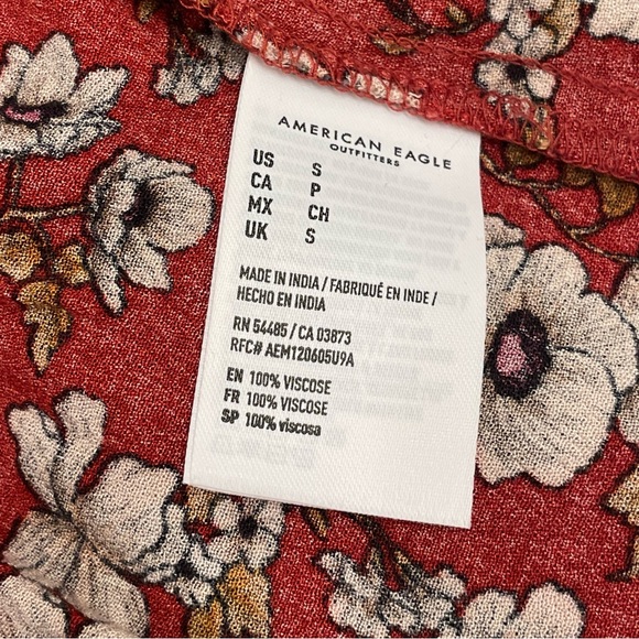 American Eagle Outfitters Floral Wrap Top - Picture 11 of 13